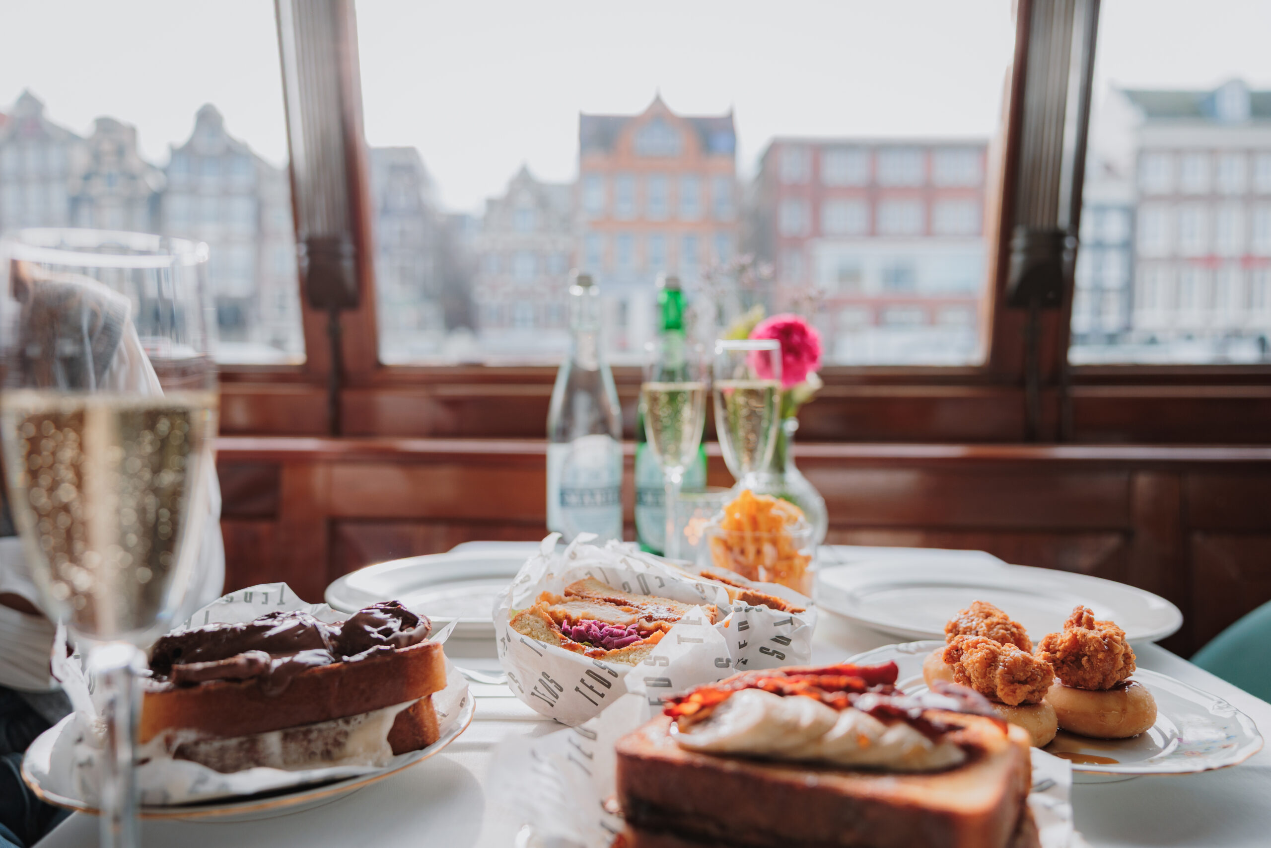 GOAT-Cheese-bagel